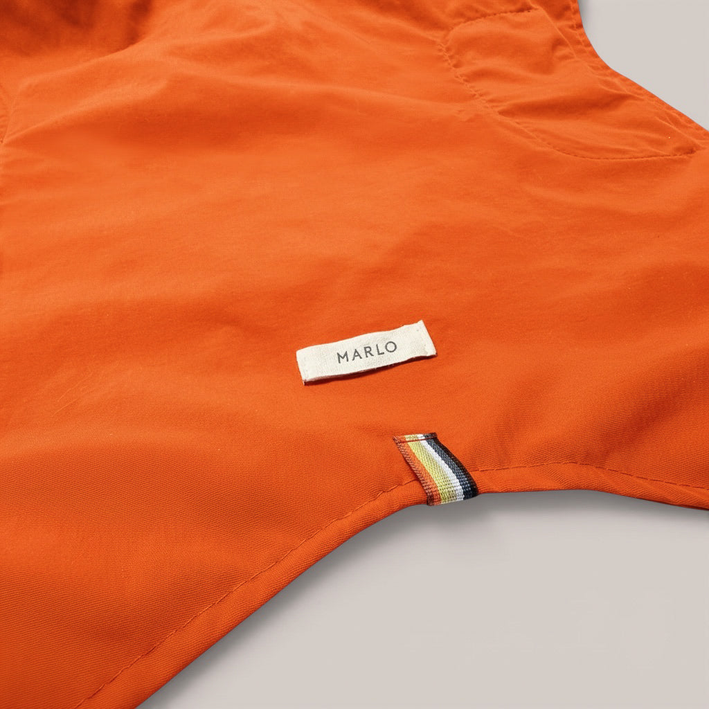 Impermeable Nube